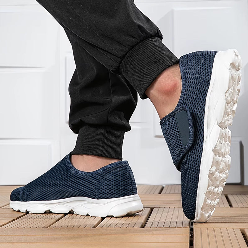 Orthopädische Mesh-Sneaker